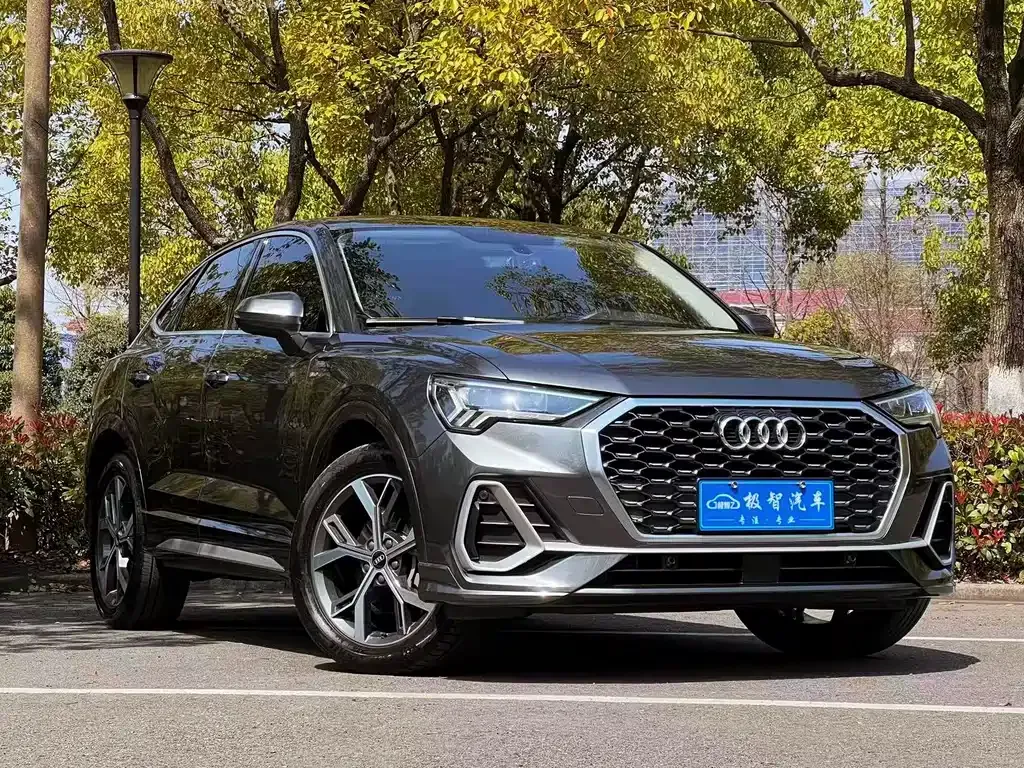 Audi Q3 Sportback — фото 7