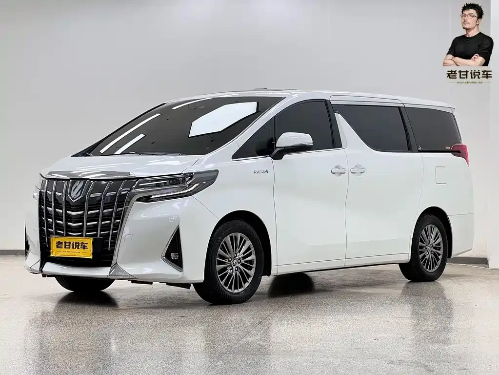 Toyota Alphard 2022 из CN, фото 1