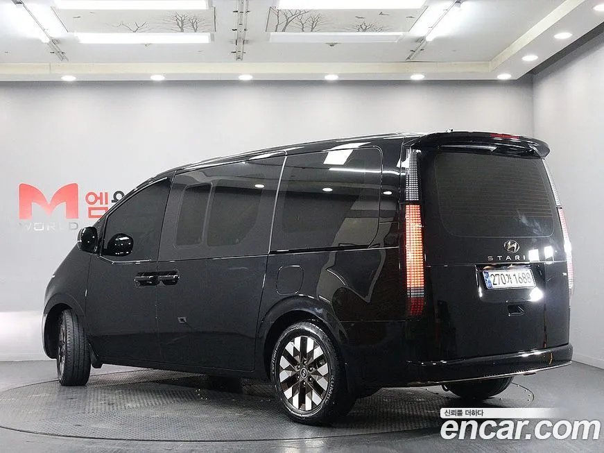 Hyundai Staria 2023 из KR, фото 4