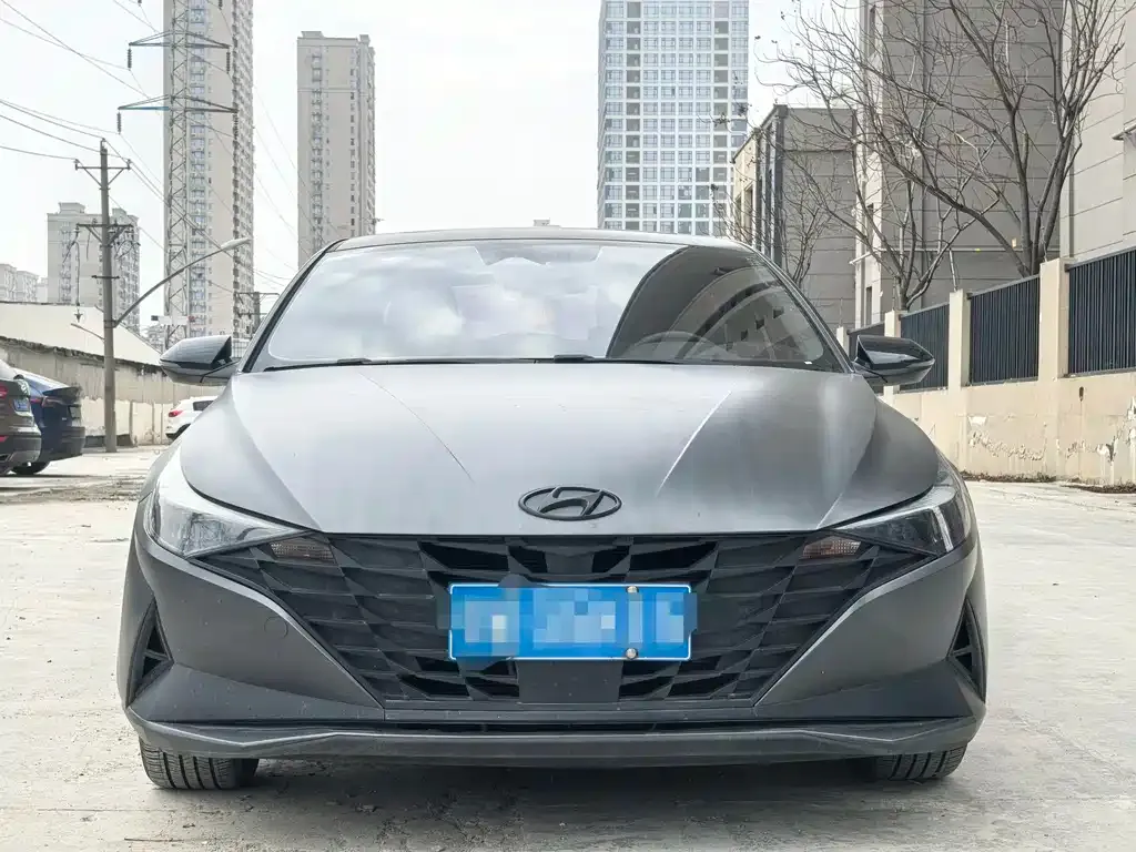 Hyundai Elantra 2023 из CN, фото 2