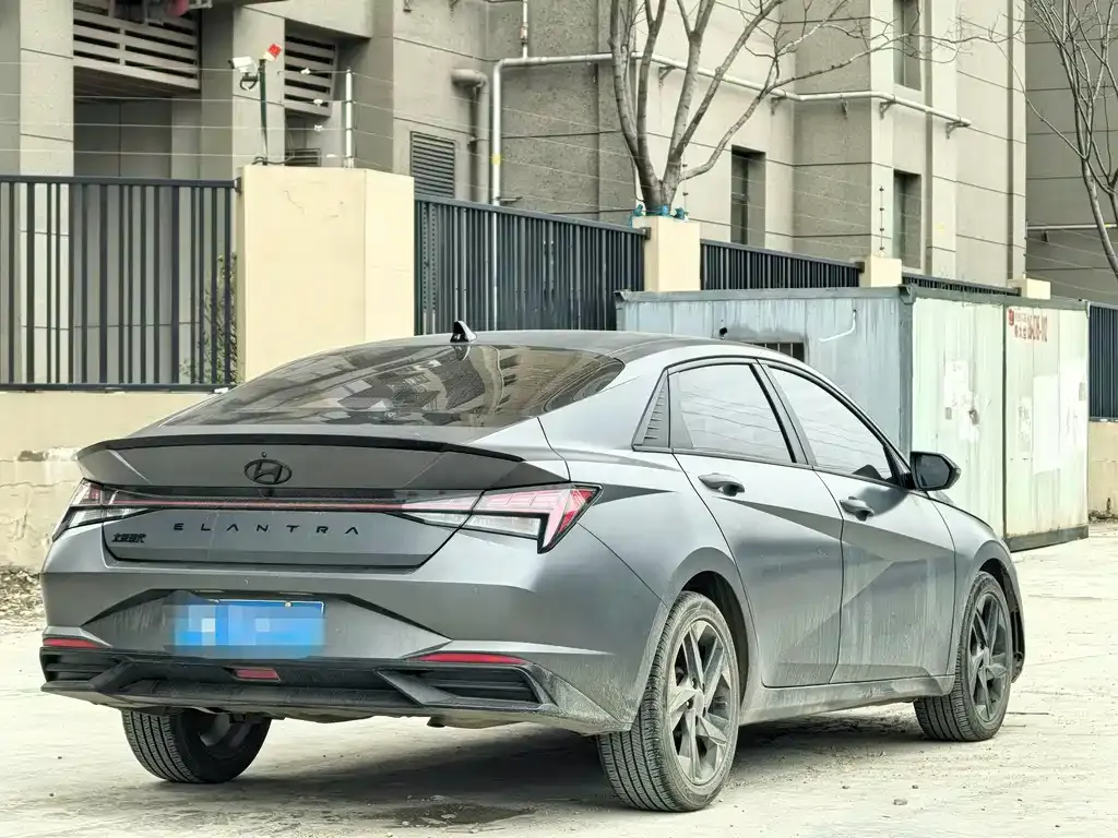 Hyundai Elantra 2023 из CN, фото 8