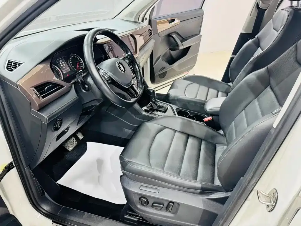 Volkswagen Tharu 2021 из CN, фото 6