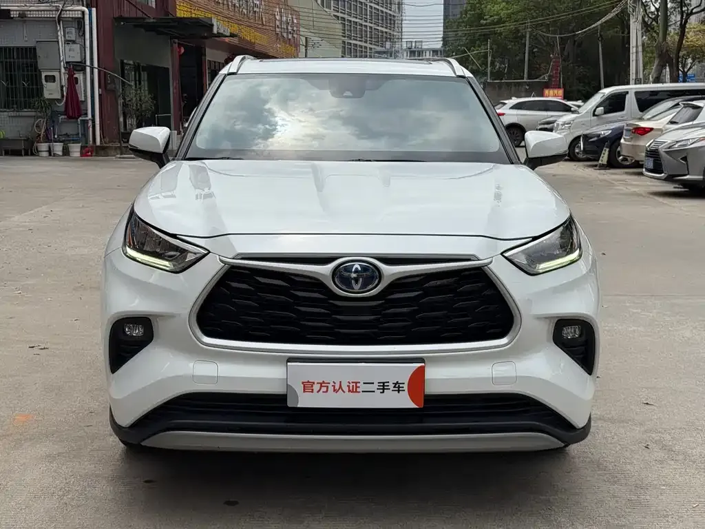 Toyota Highlander 2024 из CN, фото 2