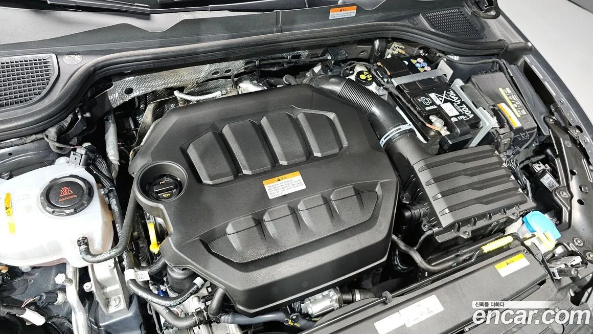 Volkswagen Golf 2024 из KR, фото 8