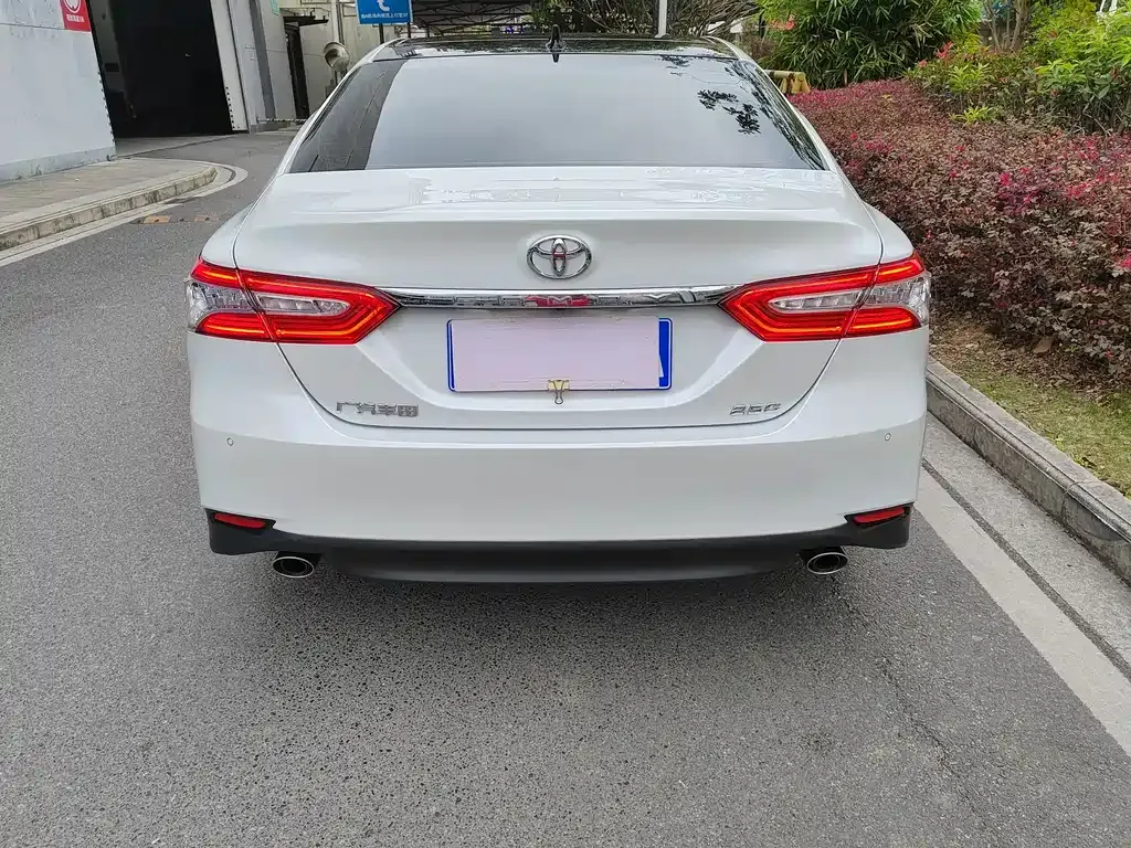 Toyota Camry 2023 из CN, фото 7