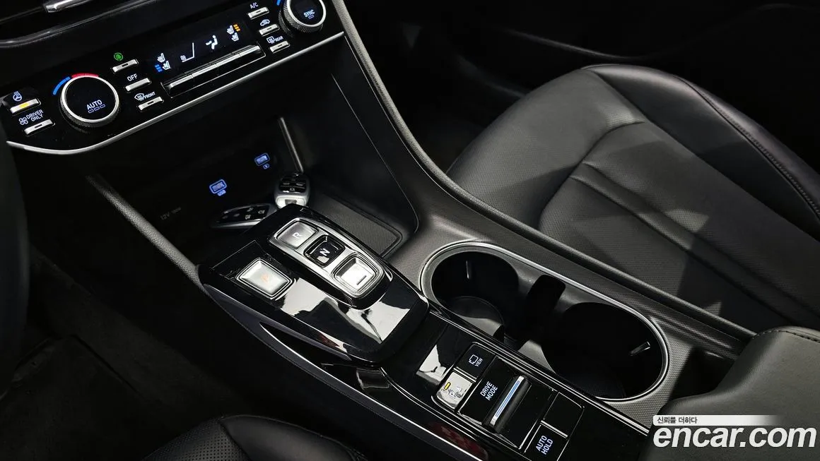 Hyundai Sonata 2023 из KR, фото 9