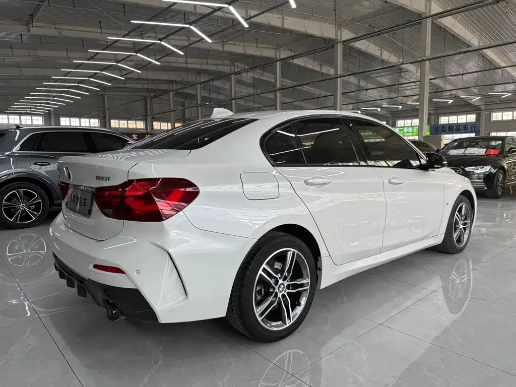 BMW 1 Series — фото 3