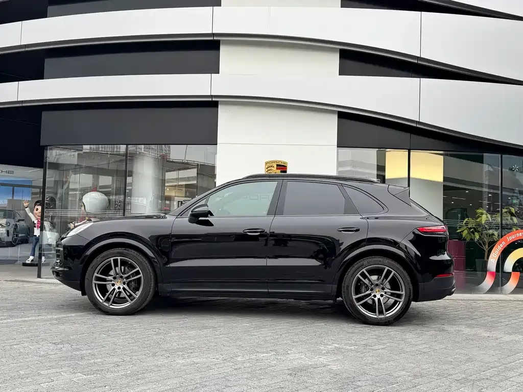 Porsche Cayenne 2022 из CN, фото 8