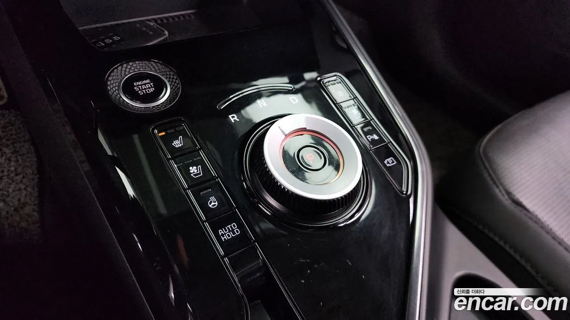 Kia Niro — фото 8