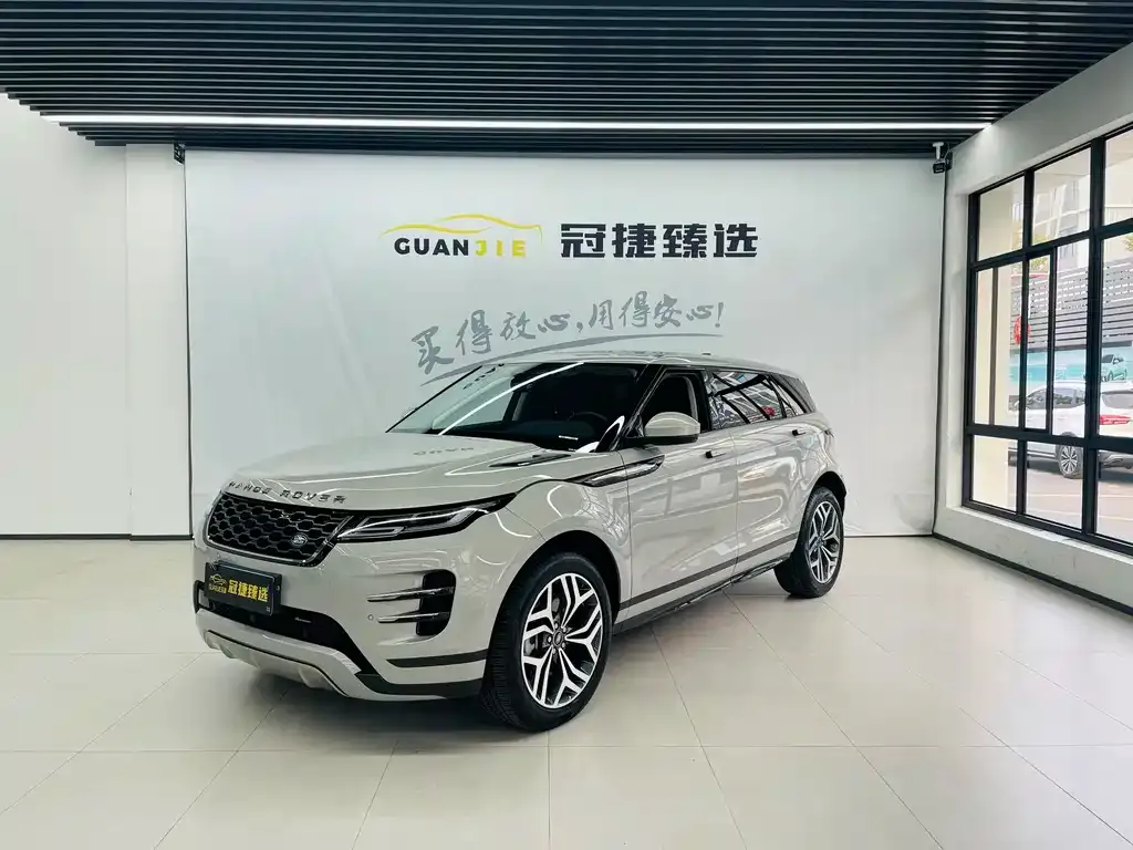 Land Rover Evoque — фото 1