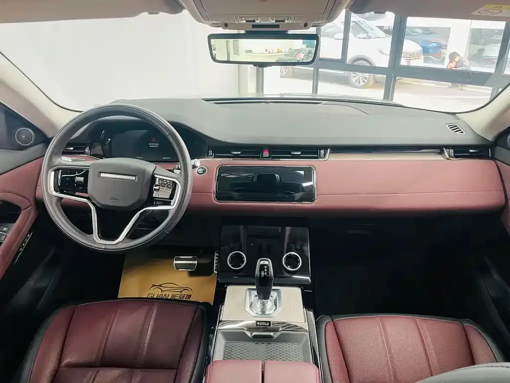 Land Rover Evoque — фото 6