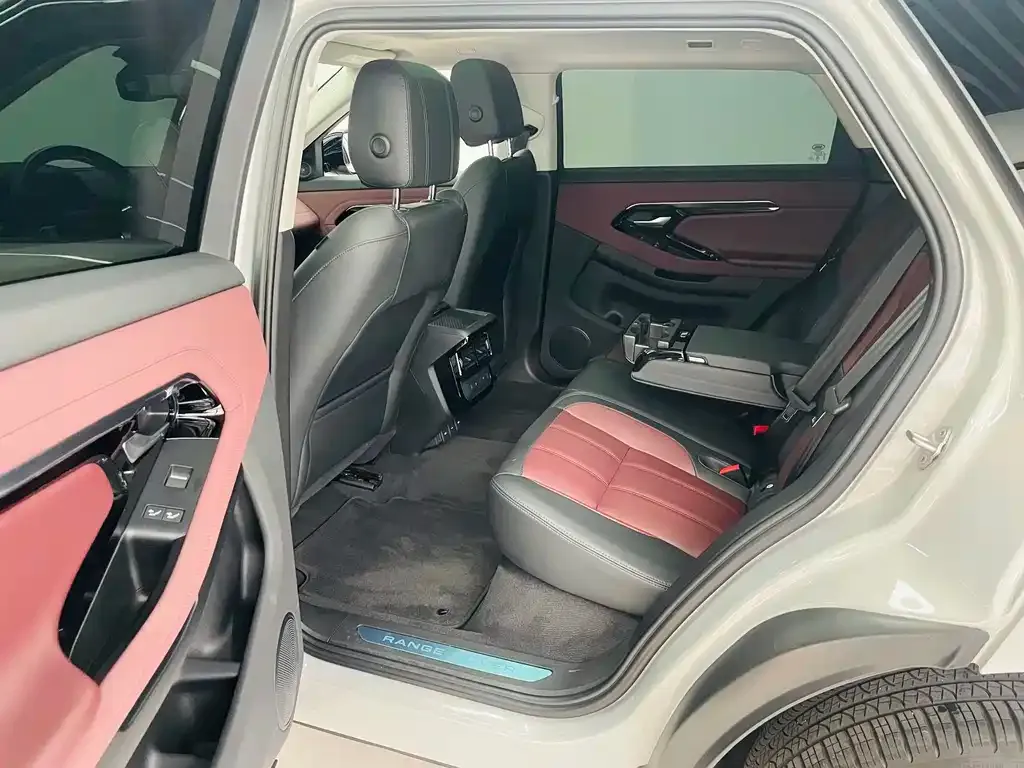 Land Rover Evoque — фото 10