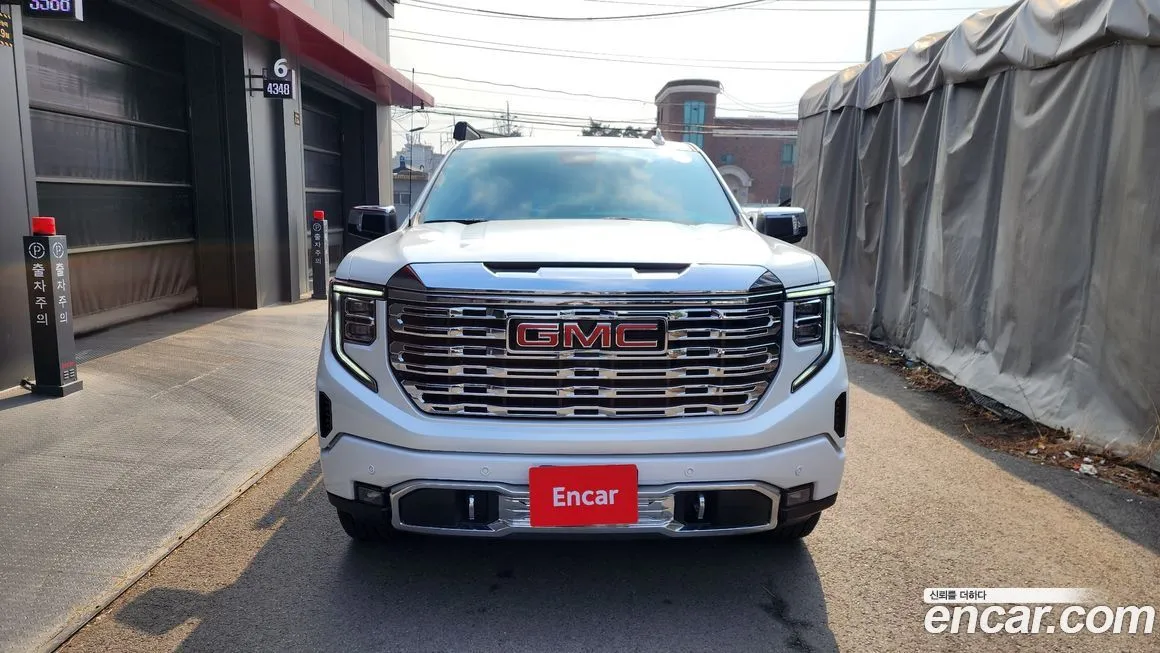 GMC Sierra 2023 из KR, фото 3