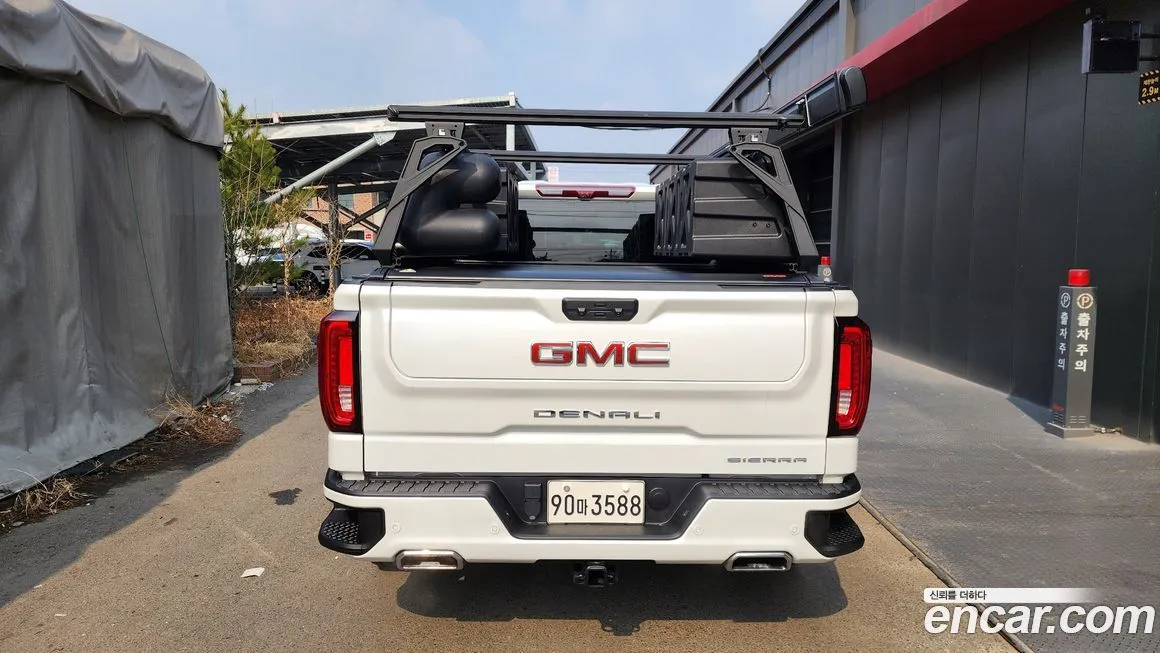 GMC Sierra 2023 из KR, фото 10