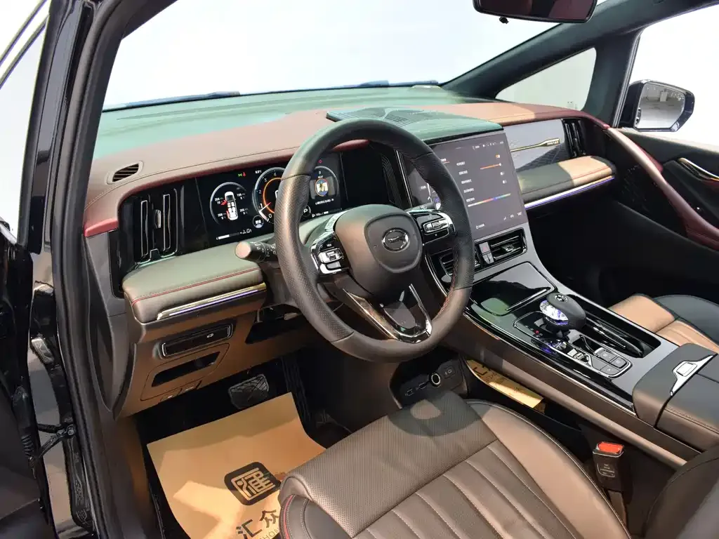 GAC Motor Trumpchi M8 — фото 9