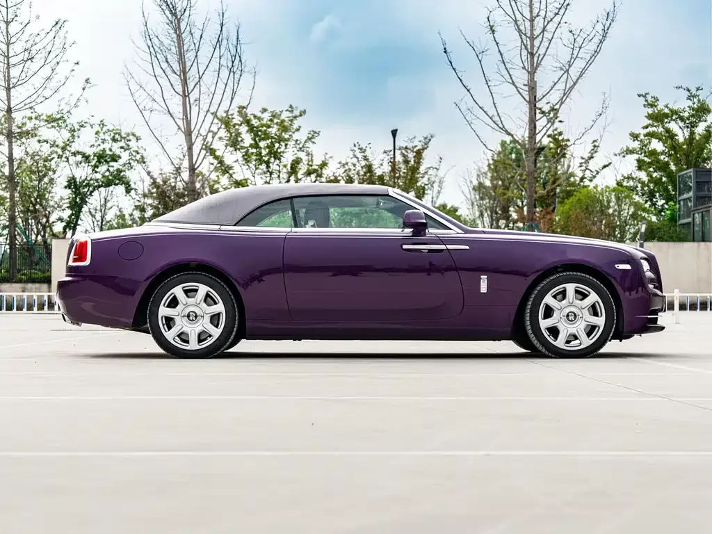 Rolls-Royce Dawn 2023 из CN, фото 9