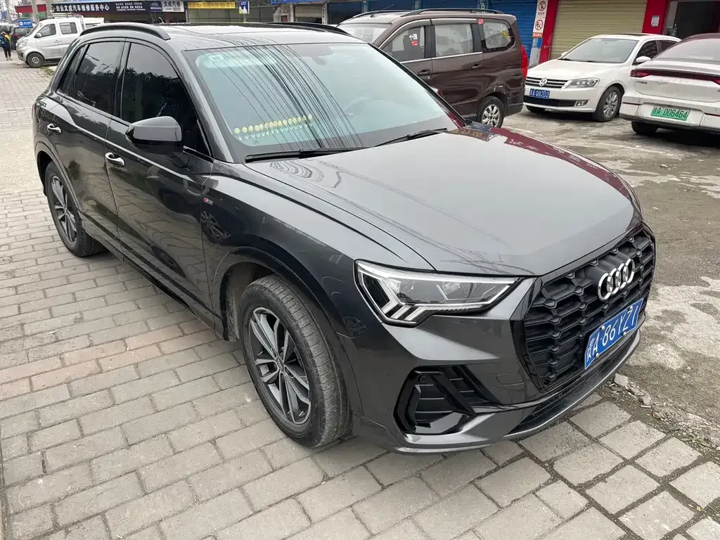 Audi Q3 2021 из CN, фото 7