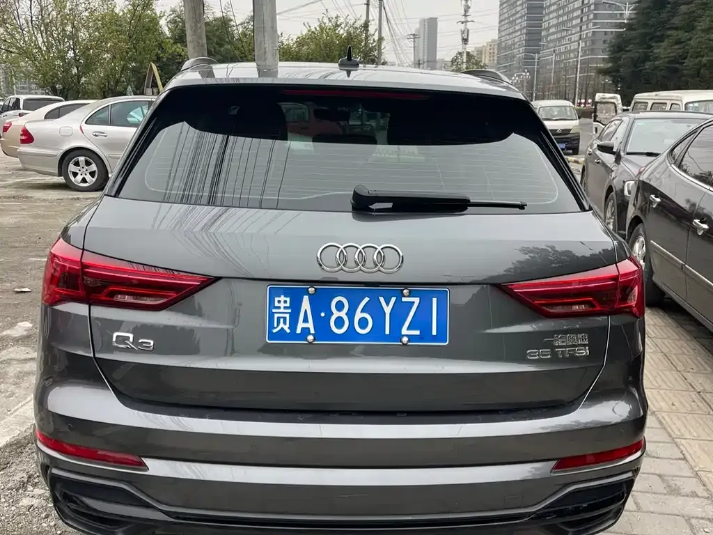 Audi Q3 2021 из CN, фото 6