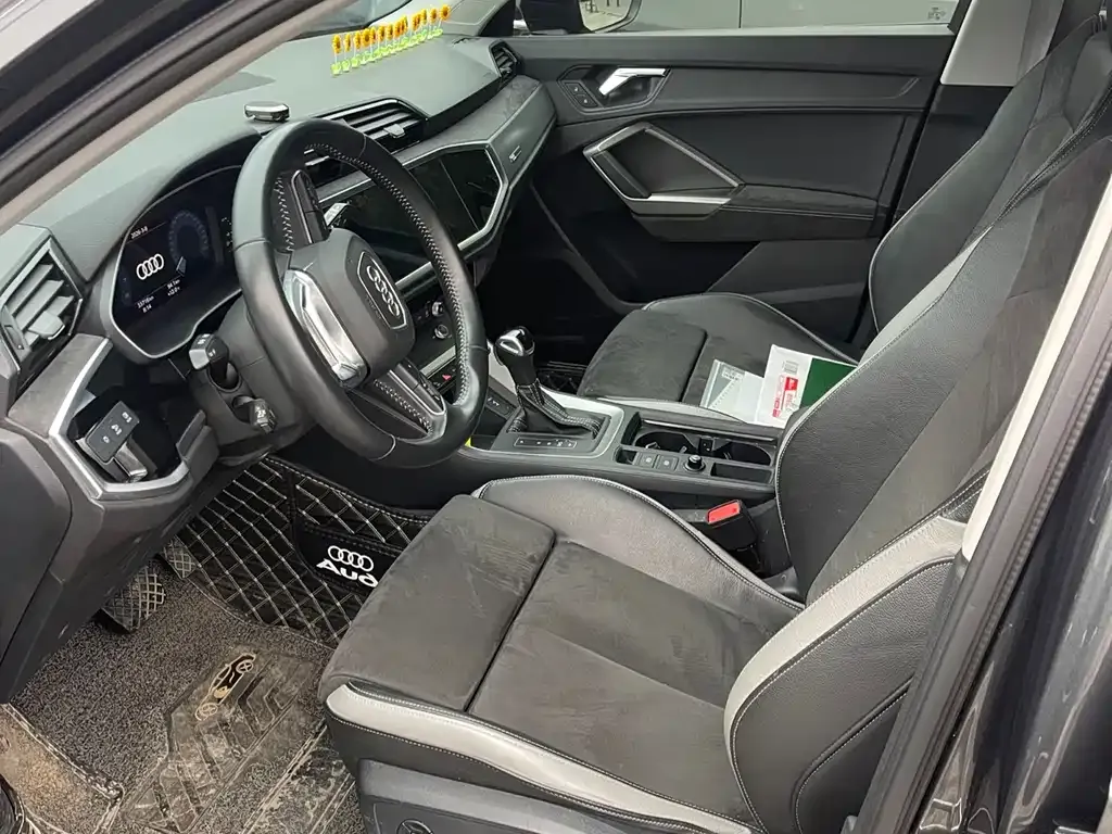 Audi Q3 2021 из CN, фото 10