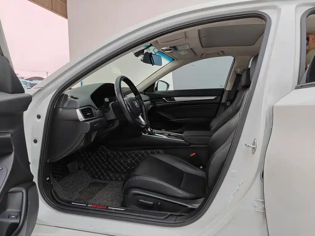 Honda Accord 2021 из CN, фото 7