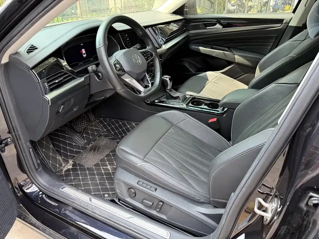 Volkswagen Passat — фото 4