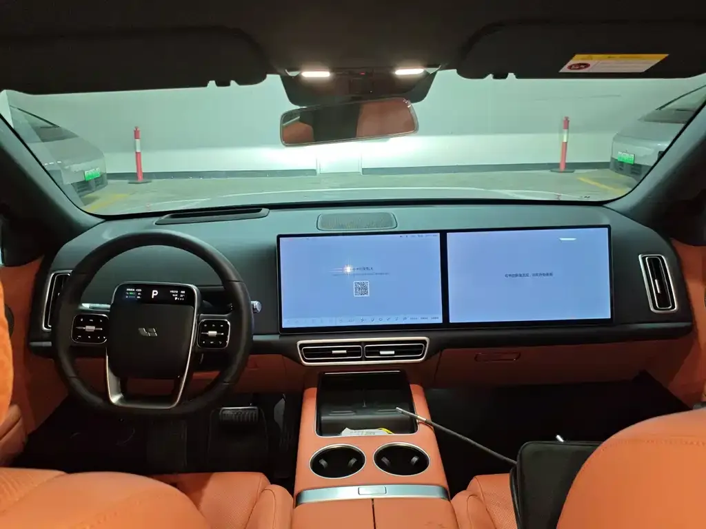 Li Auto L6 — фото 2