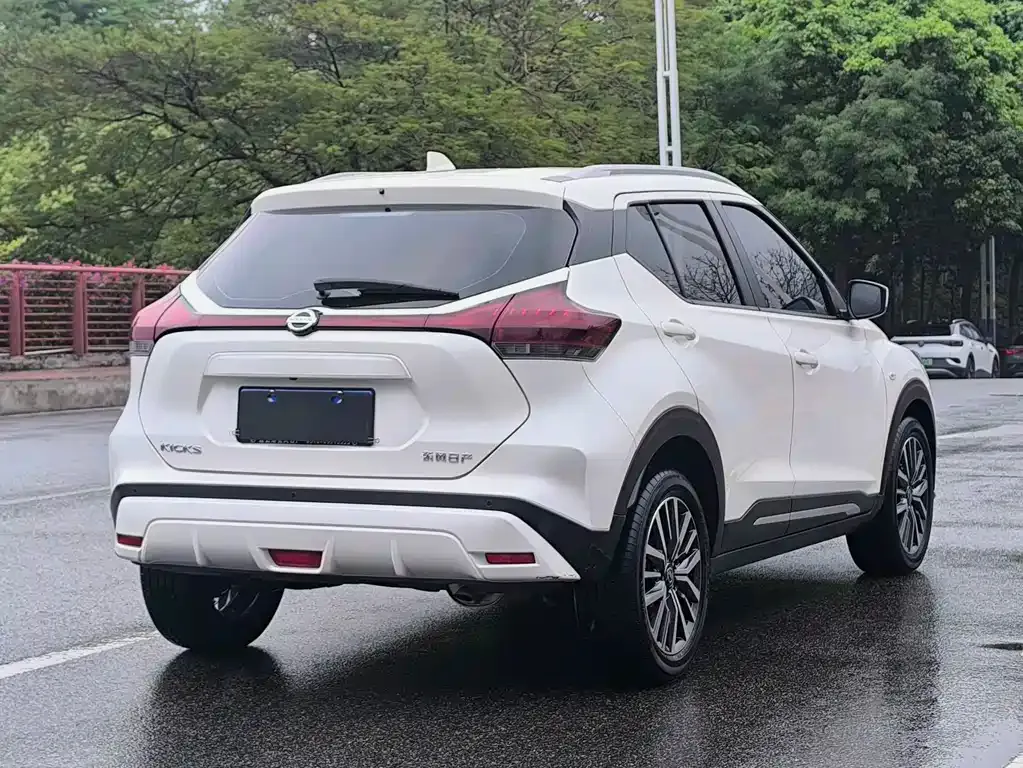 Nissan Kicks — фото 6