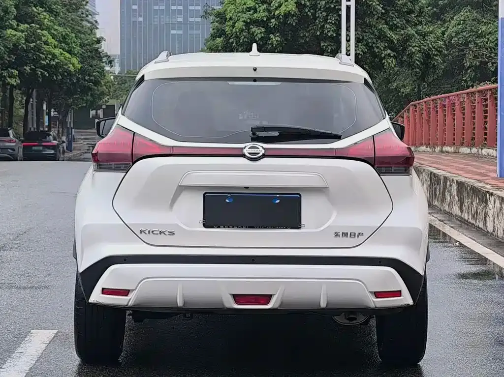 Nissan Kicks — фото 10