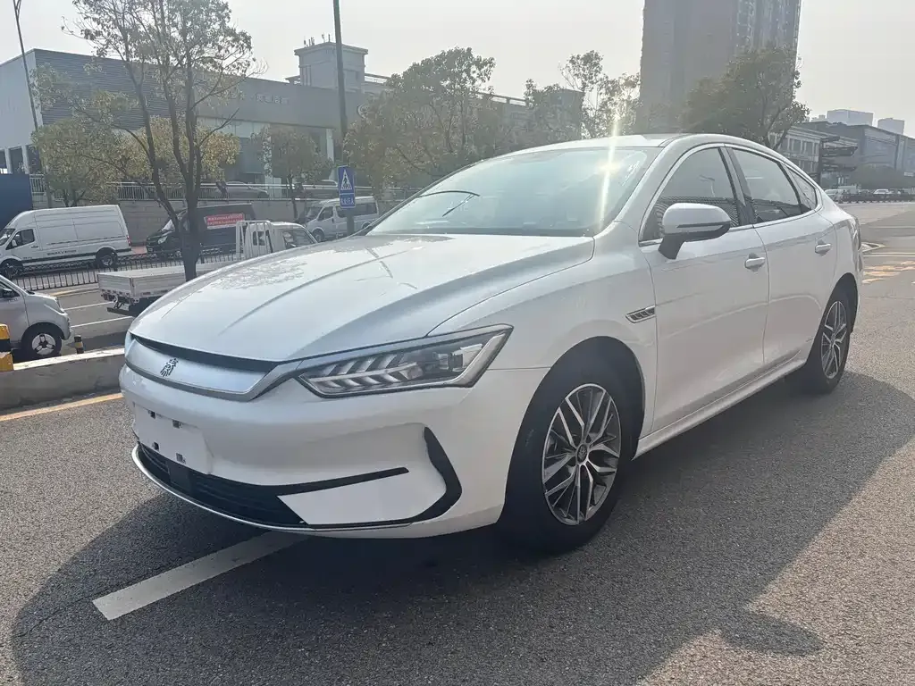 BYD Qin PLUS — фото 1