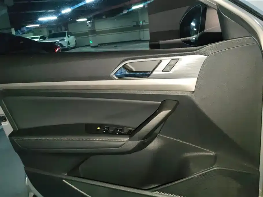 Volkswagen Lavida 2022 из CN, фото 8