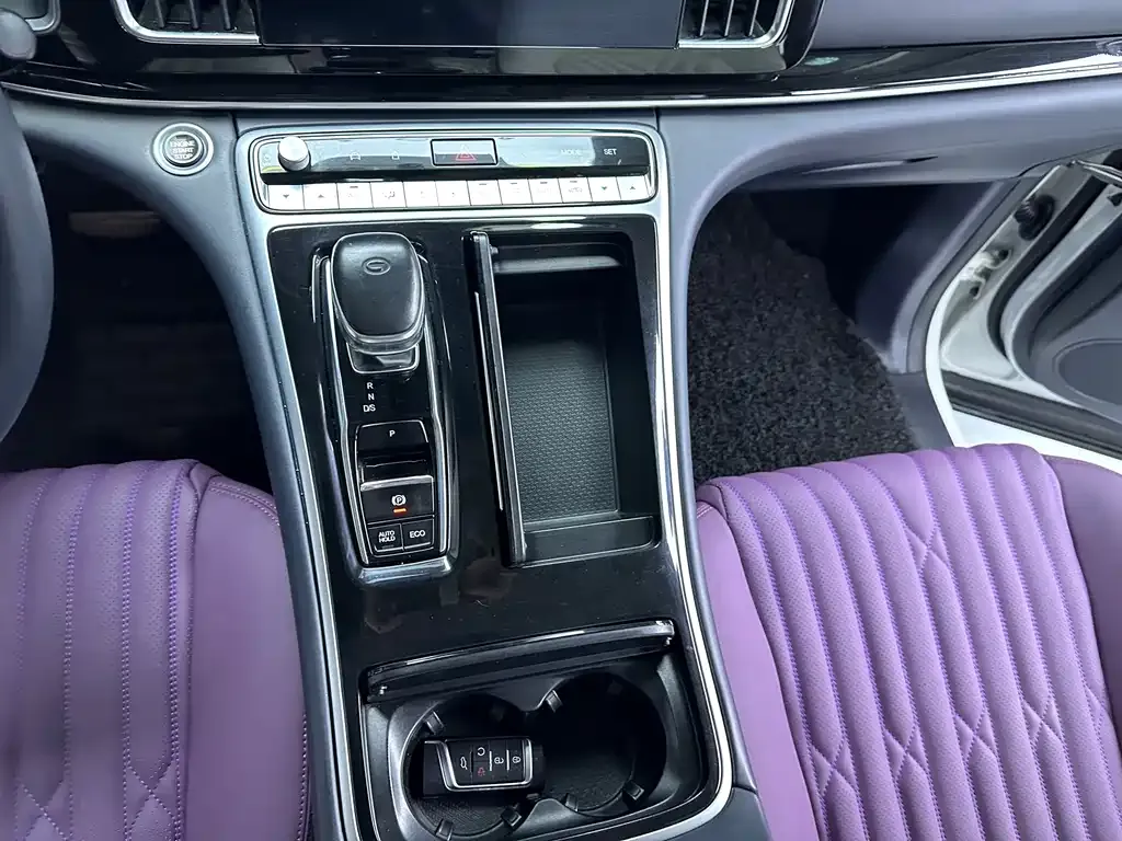 GAC Motor Trumpchi M8 — фото 10