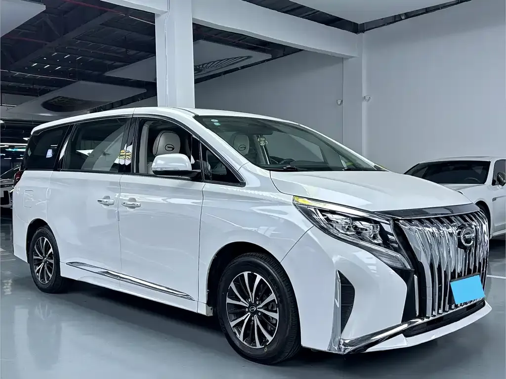 GAC Motor Trumpchi M8 — фото 3