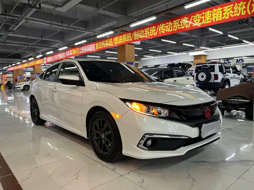 Honda Civic — фото 6