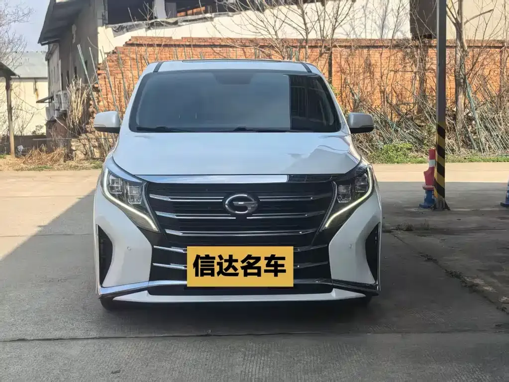 GAC Motor Trumpchi M8 — фото 9