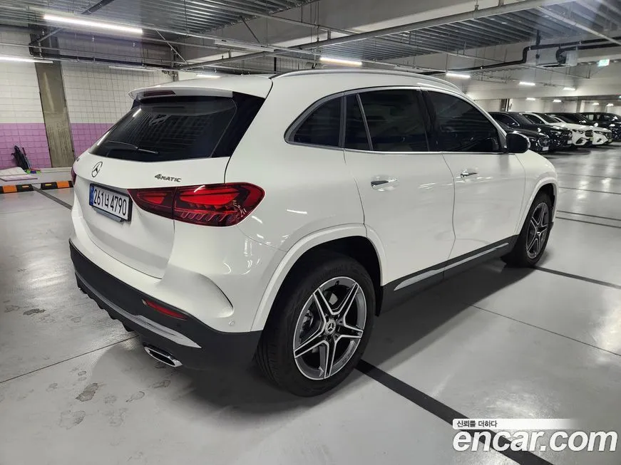 Mercedes-Benz GLA-Class — фото 8
