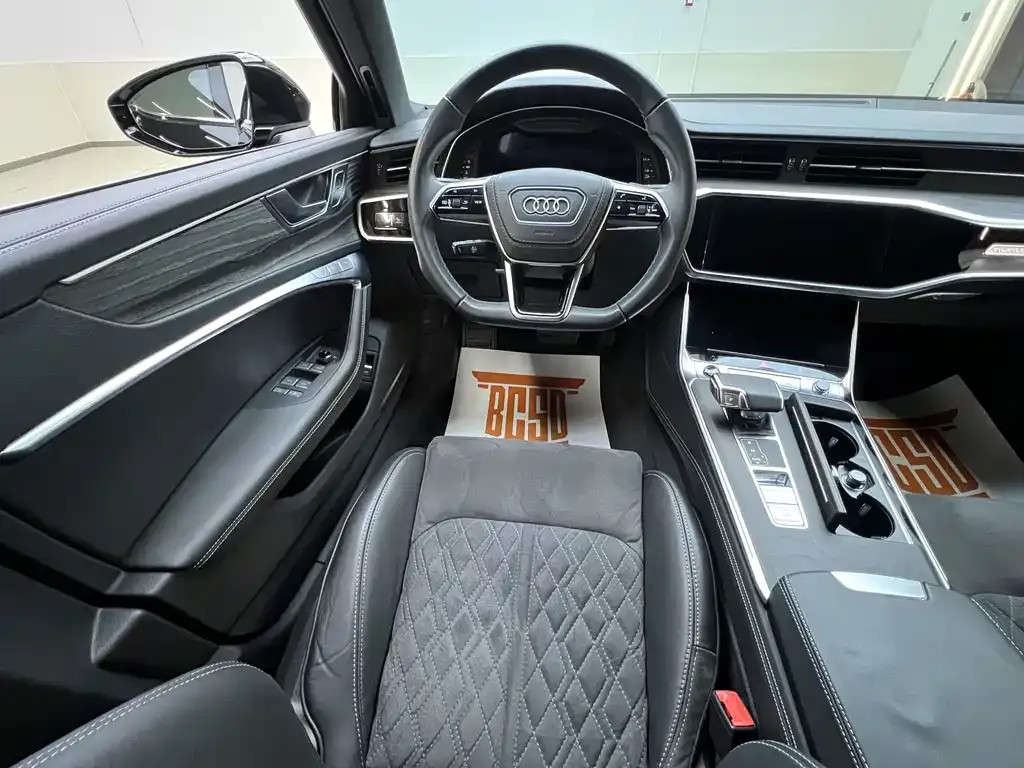 Audi A6L 2023 из CN, фото 6