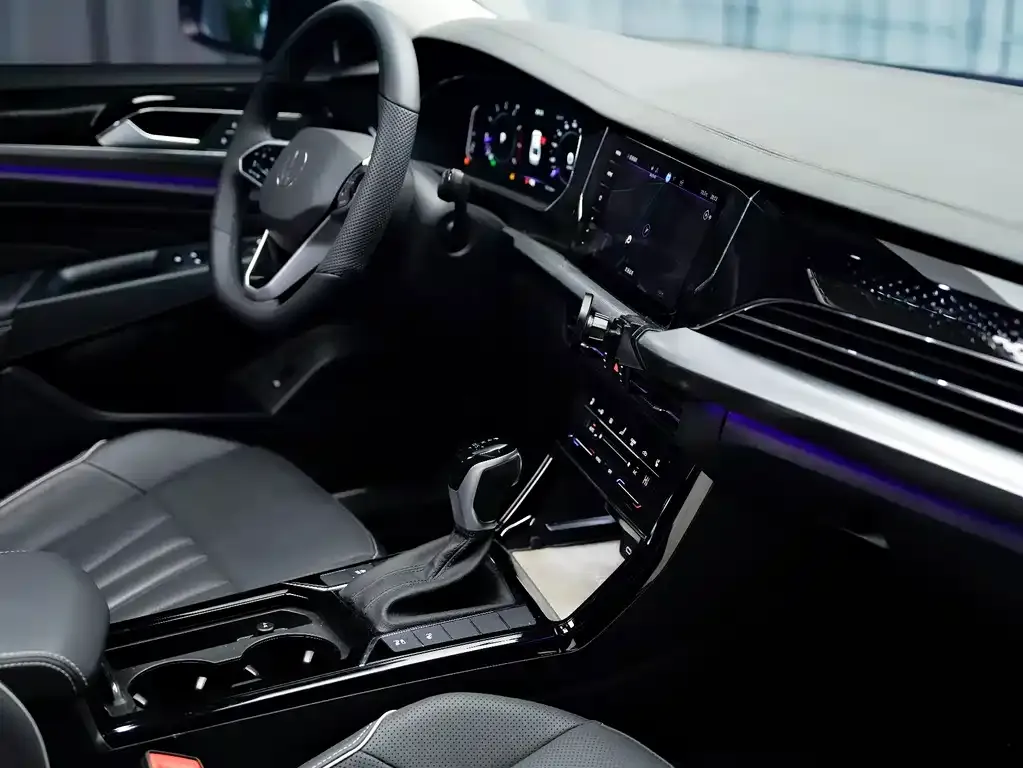 Volkswagen Passat — фото 6
