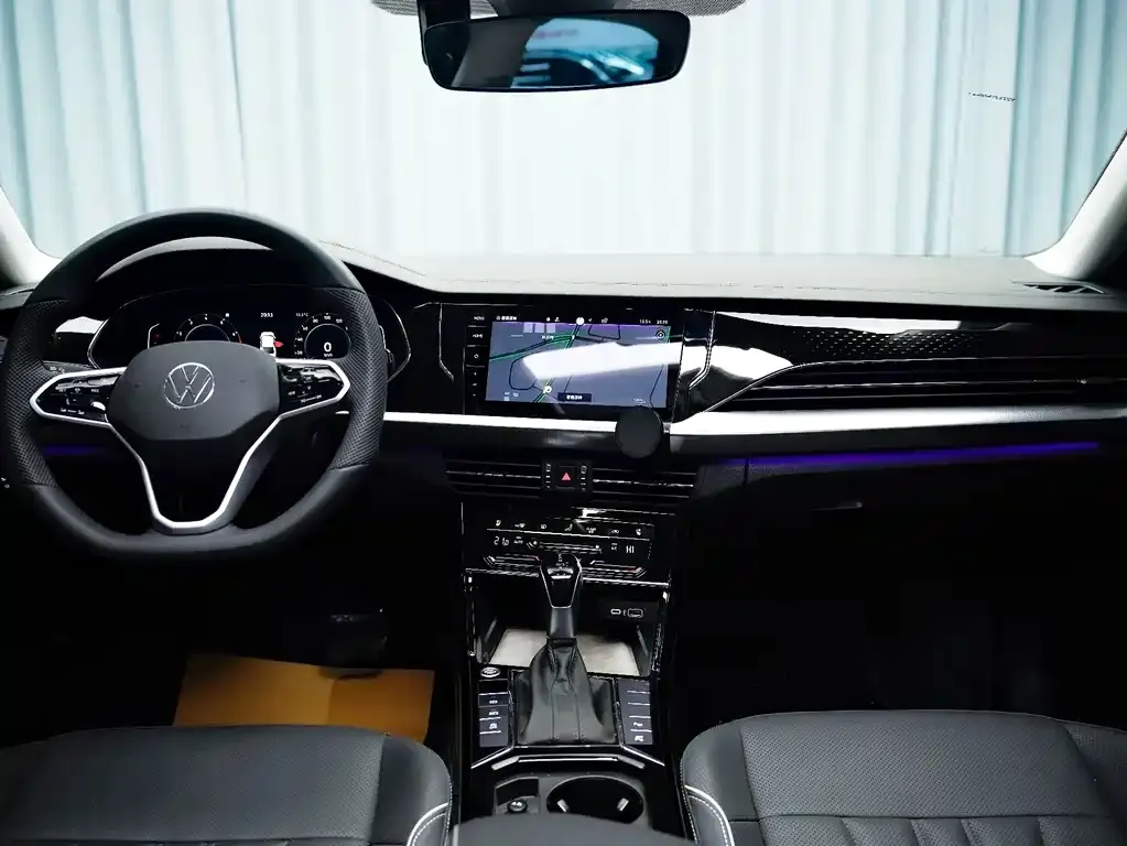 Volkswagen Passat — фото 4