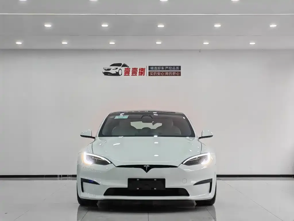 Tesla Model S 2023 из CN, фото 2