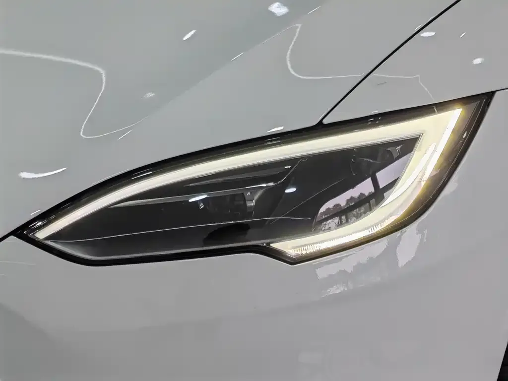 Tesla Model S 2023 из CN, фото 4