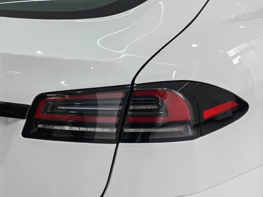Tesla Model S 2023 из CN, фото 8
