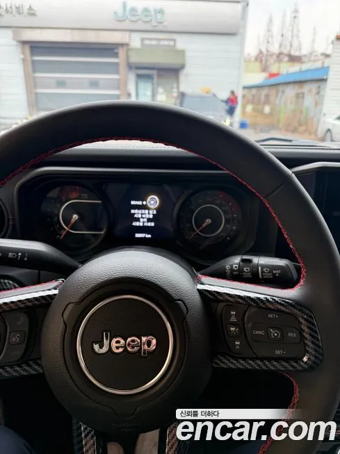 Jeep Wrangler 2024 из KR, фото 3