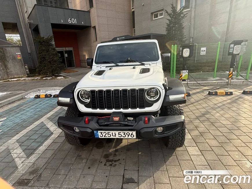 Jeep Wrangler 2024 из KR, фото 8