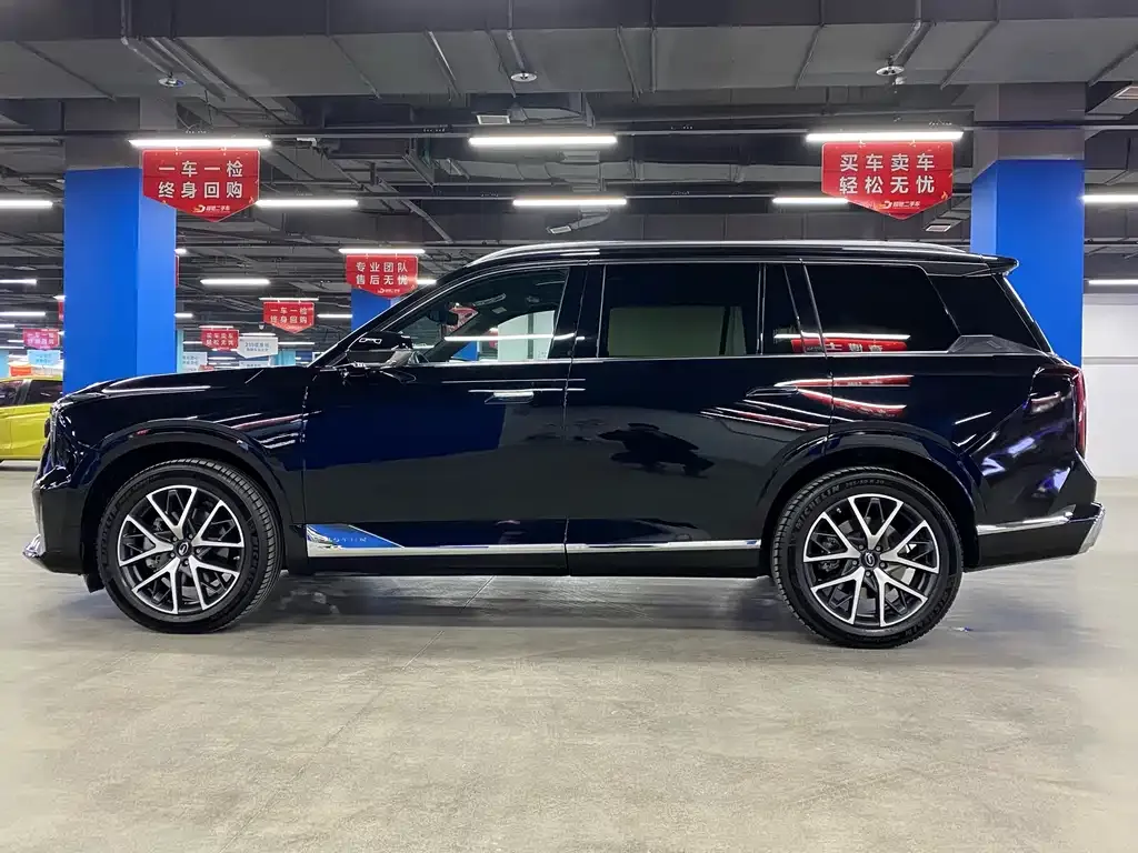 GAC Motor Trumpchi GS8 — фото 10