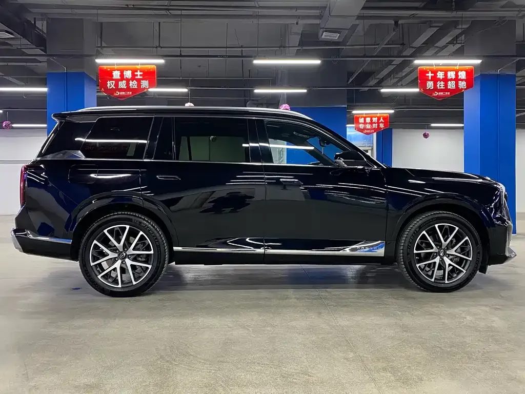 GAC Motor Trumpchi GS8 — фото 3
