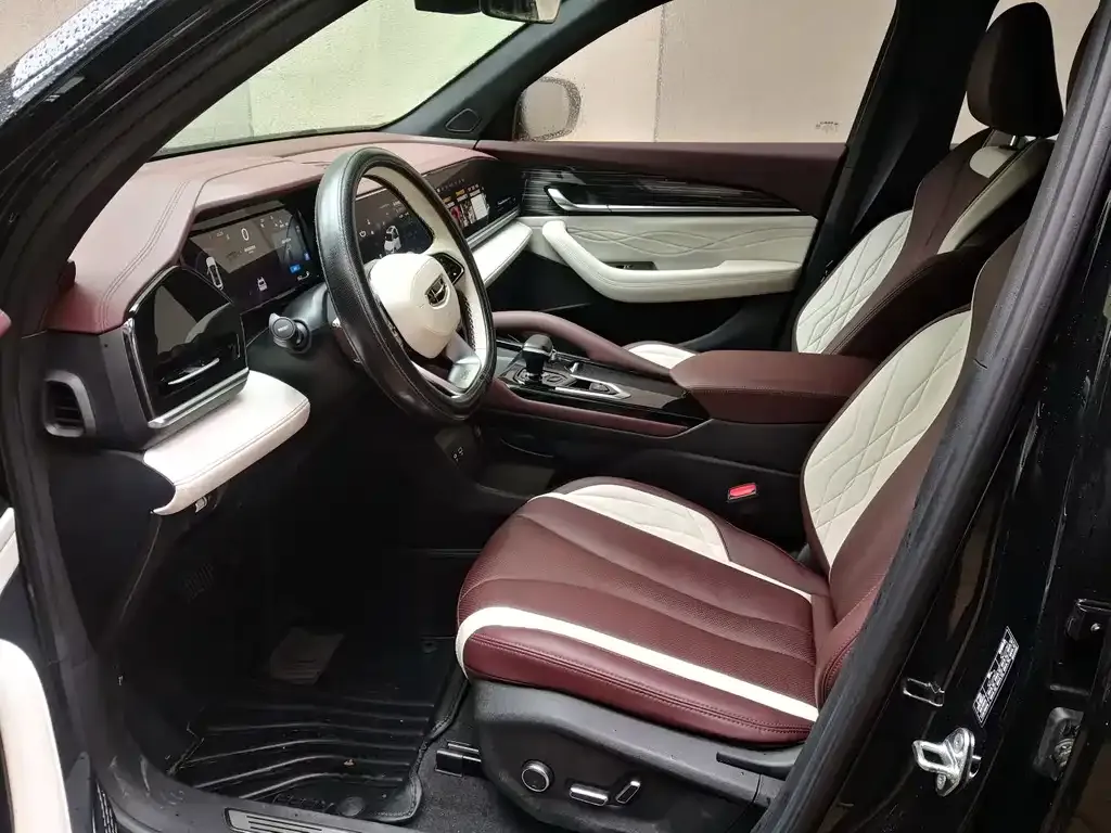 Geely Xingyue L 2022 из CN, фото 2