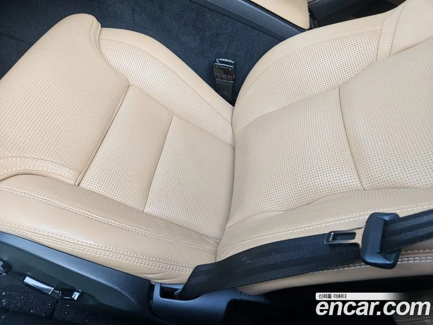 Volvo XC60 2025 из KR, фото 3