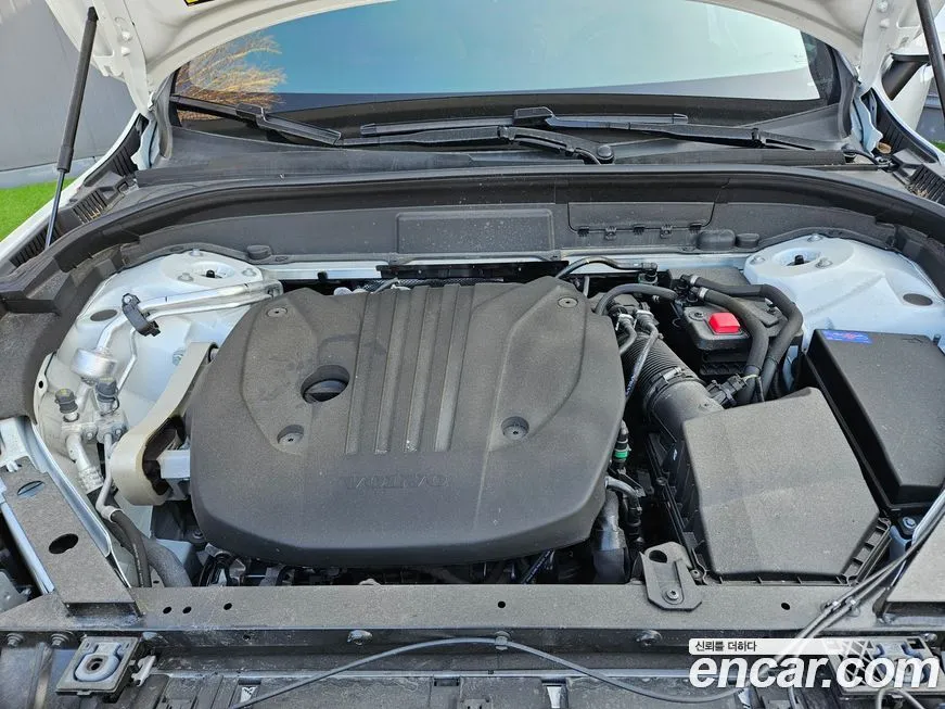 Volvo XC60 2025 из KR, фото 9