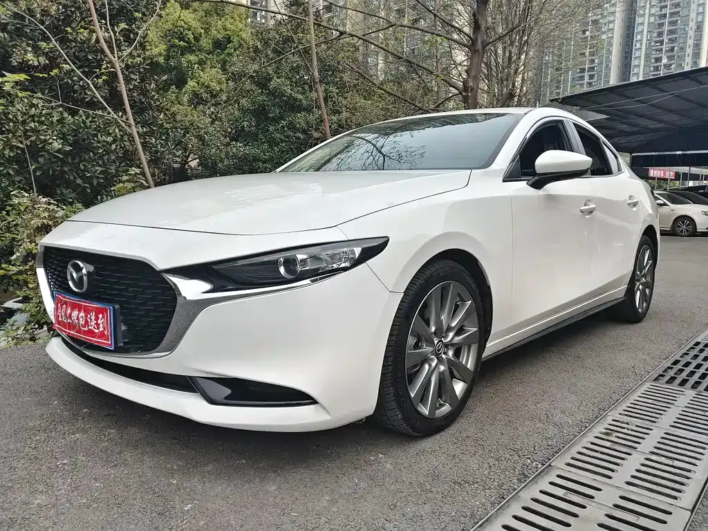 Mazda 3 Axela 2021 из CN, фото 1