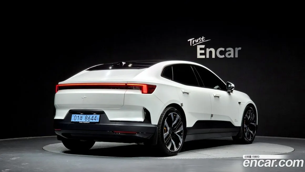 Polestar Polestar 4 — фото 5
